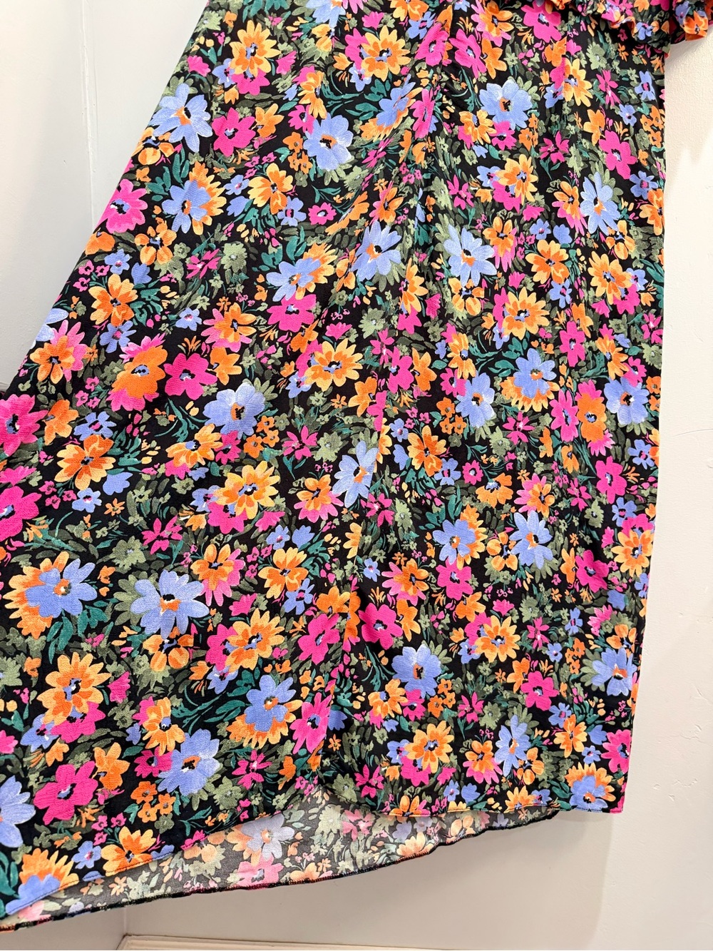 Nobody’s Child Plus Felicia Bold Floral Print Midi Dress Black Puff Sleeve US 16 - Picture 7 of 11